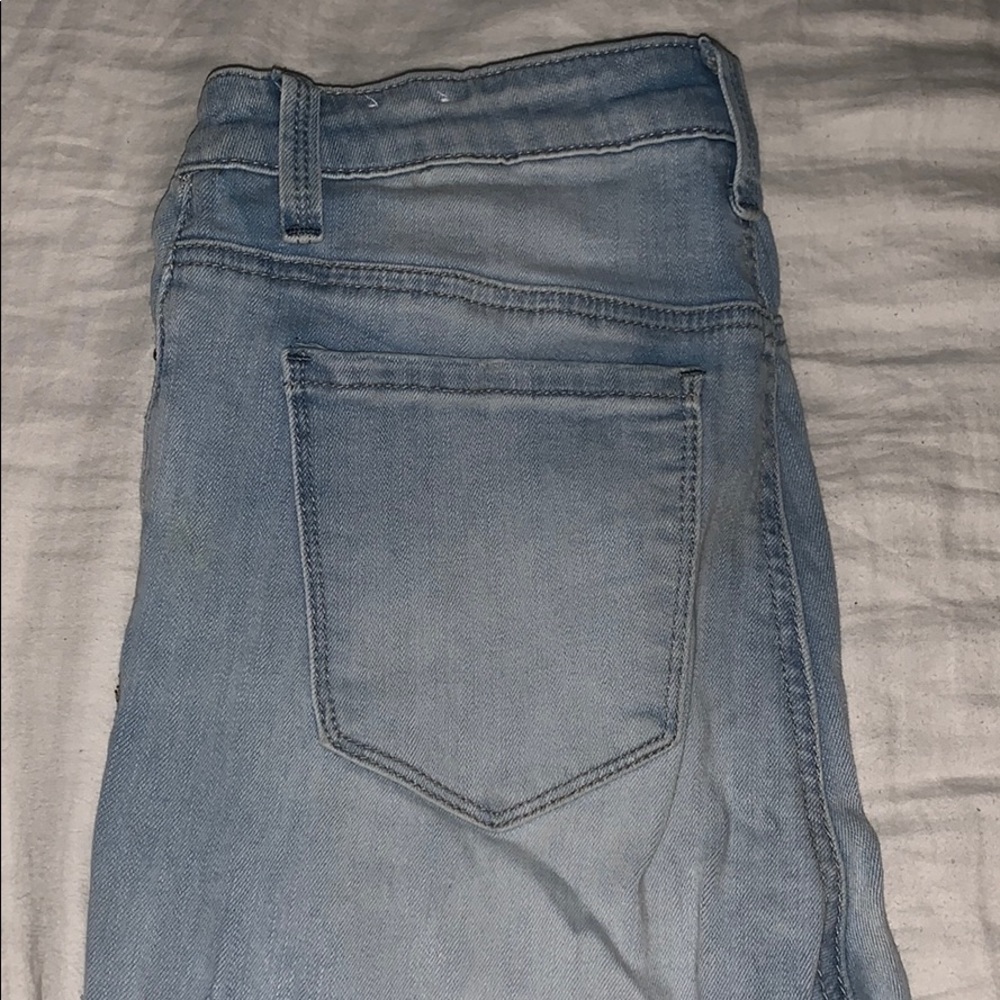 Light jeans